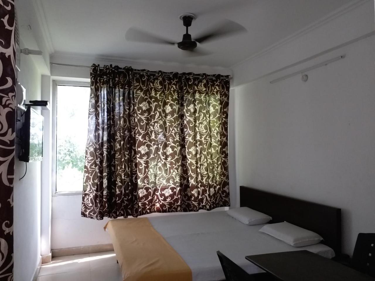 Krishna Hansraj Hotel Una  Exterior foto